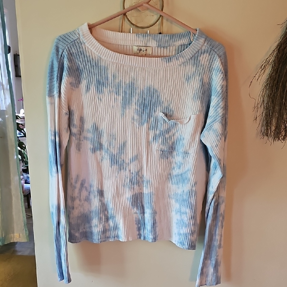 Blue And White Long Sleeve Crop